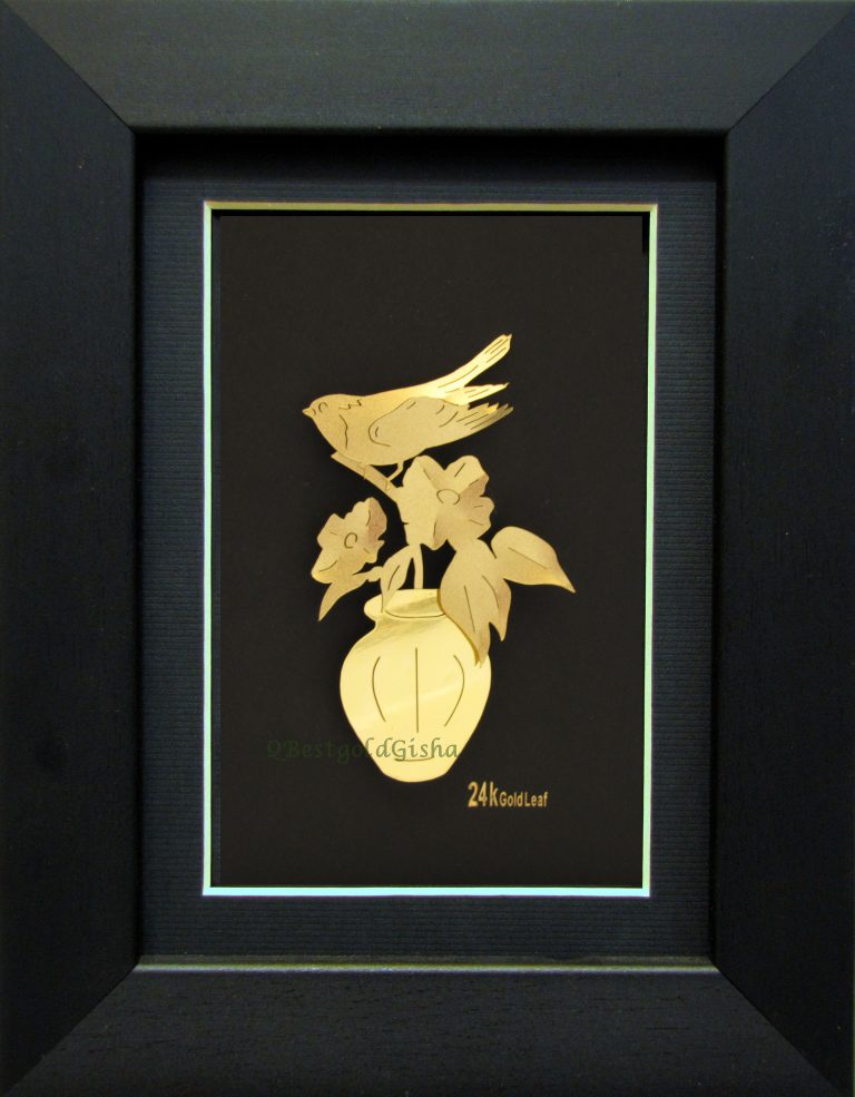 گلدان وپرنده